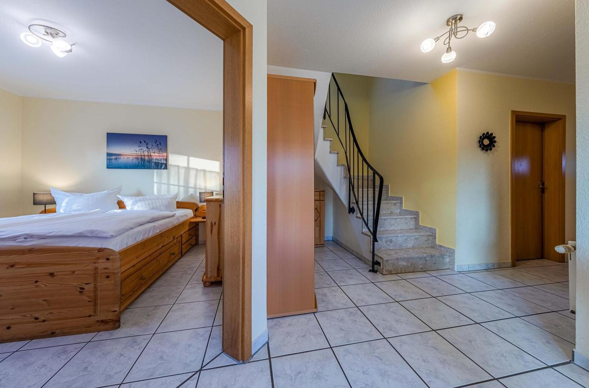 Ferienhaus Schwanensee Fuenfseen Εξωτερικό φωτογραφία